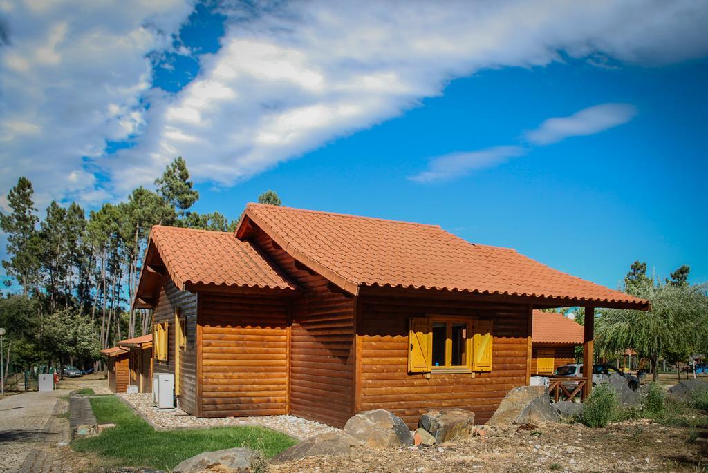 Hotel Camping Oleiros à Oleiros  Extérieur photo