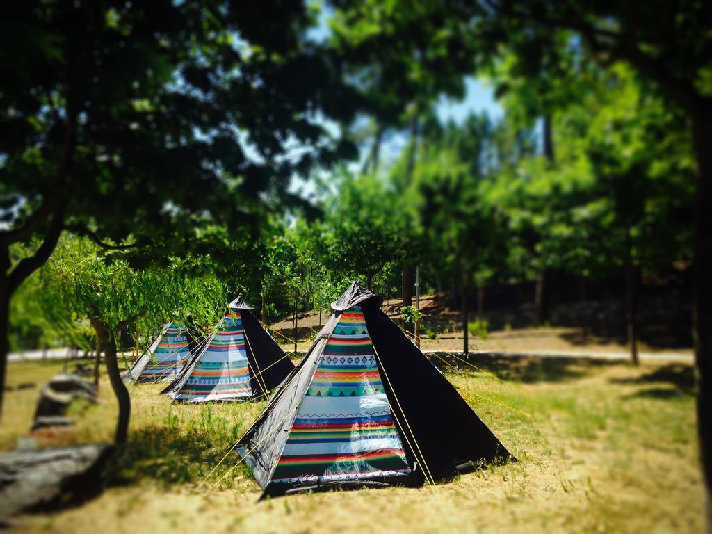 Hotel Camping Oleiros à Oleiros  Extérieur photo